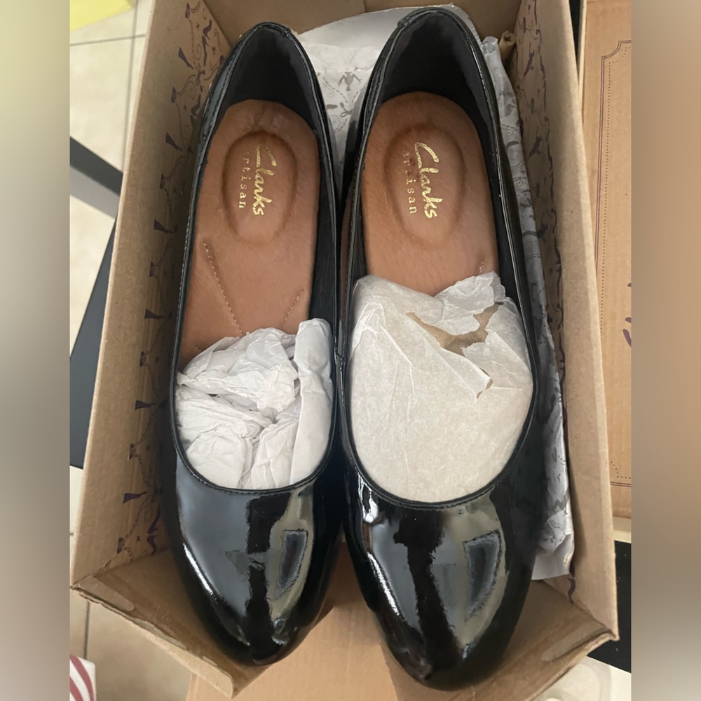 Clarks Heavenly heart black noir pumps size 6.5 EUC